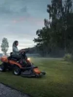 Tondeuse coupe-frontale HUSQVARNA R 216T AWD – Image 4